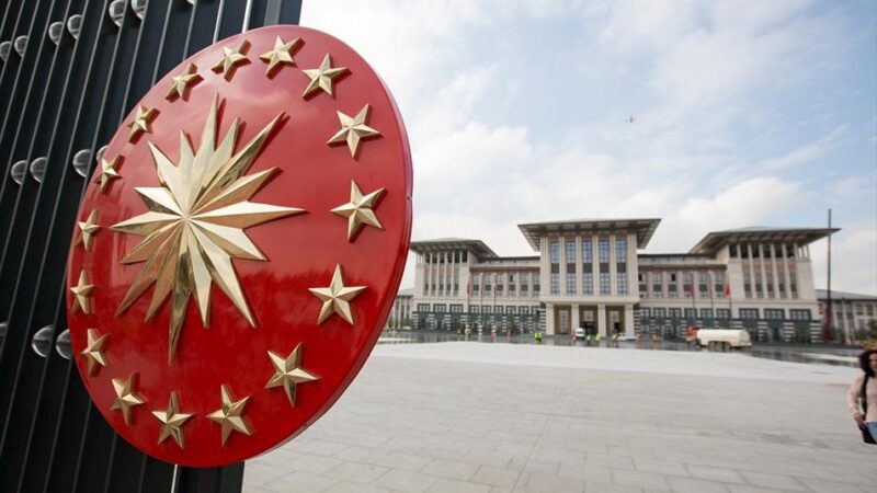 Yeni Kabine’de Bursa’dan bakan olacak mı? Olay Gazetesi Yazarı İhsan Aydın, bu hafta açıklanması beklenen Cumhurbaşkanlığı