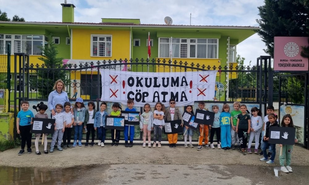 Bursa’da miniklerden en anlamlı mesaj Bursa’da miniklerden en anlamlı mesaj