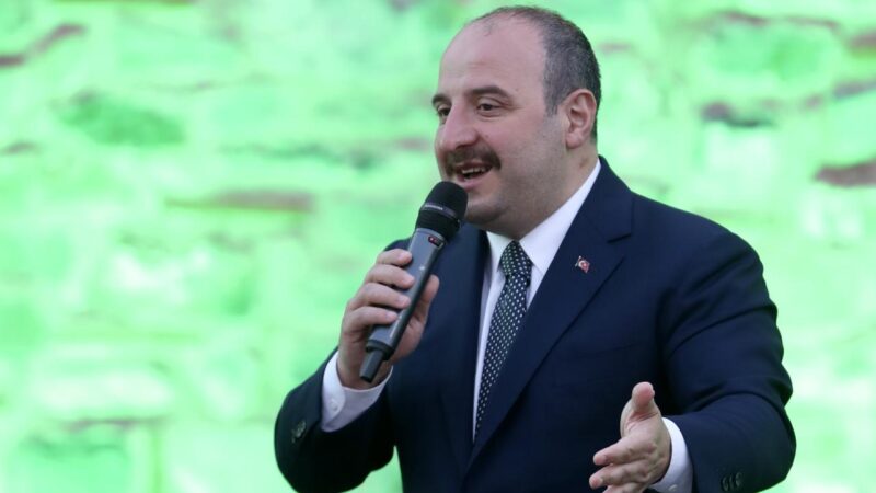 Bakan Varank: Türkiye çok farklı bir yüzyıla uyanacak Sanayi ve Teknoloji Bakanı Mustafa Varank, "14 Mayıs'ta biz evelallah