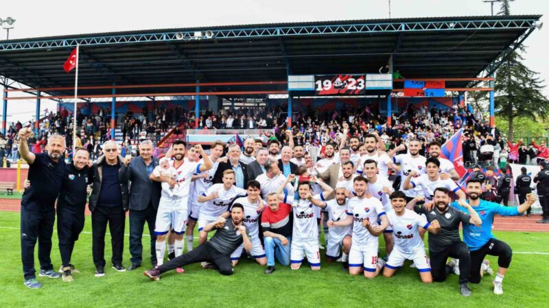 M.K.Paşa Belediyespor BAL’a yükseldi Bursa Süper Amatör Ligi Play-Off son maçında Karadeniz Güvenspor’u 5-2