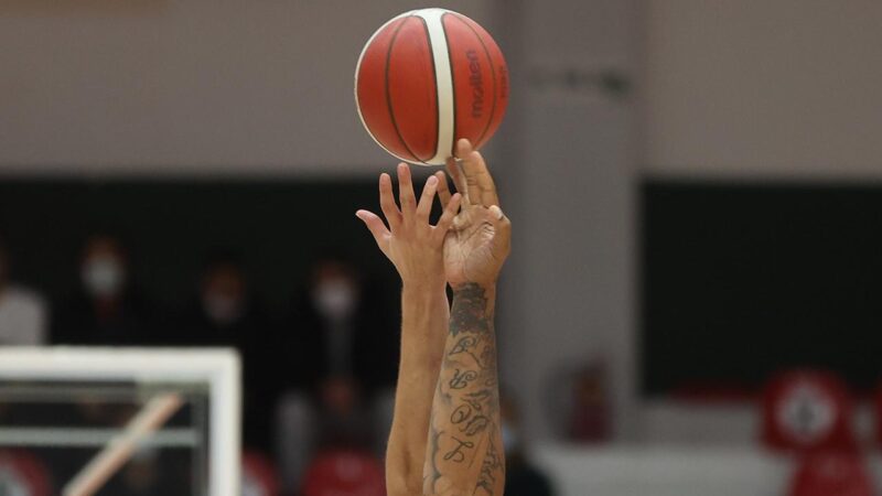 Basketbolda play-off çeyrek final programı belli oldu Türkiye Sigorta Basketbol Süper Ligi'nde play-off çeyrek final müsabakalarının programı