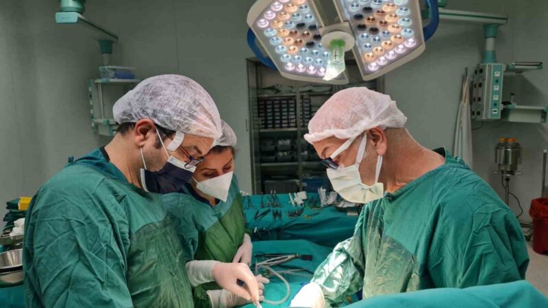 Bursa’da organlarıyla 4 hastaya umut oldu 12 yıldır organ bağışının zirvesinde bulunan Bursa bölgesi hayat vermeye