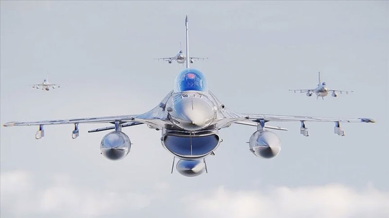 ‘ÖZGÜR’leştirilen ilk F-16’lar Hava Kuvvetleri’ne teslim edildi