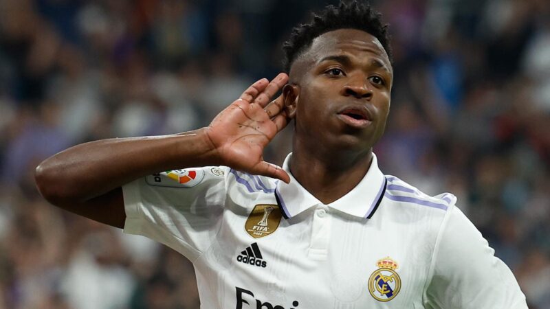 Vinicius Junior en verimli sezonunu geçiriyor Brezilyalı futbolcu Vinicius Junior, bu sezon tüm kulvarlarda çıktığı 49