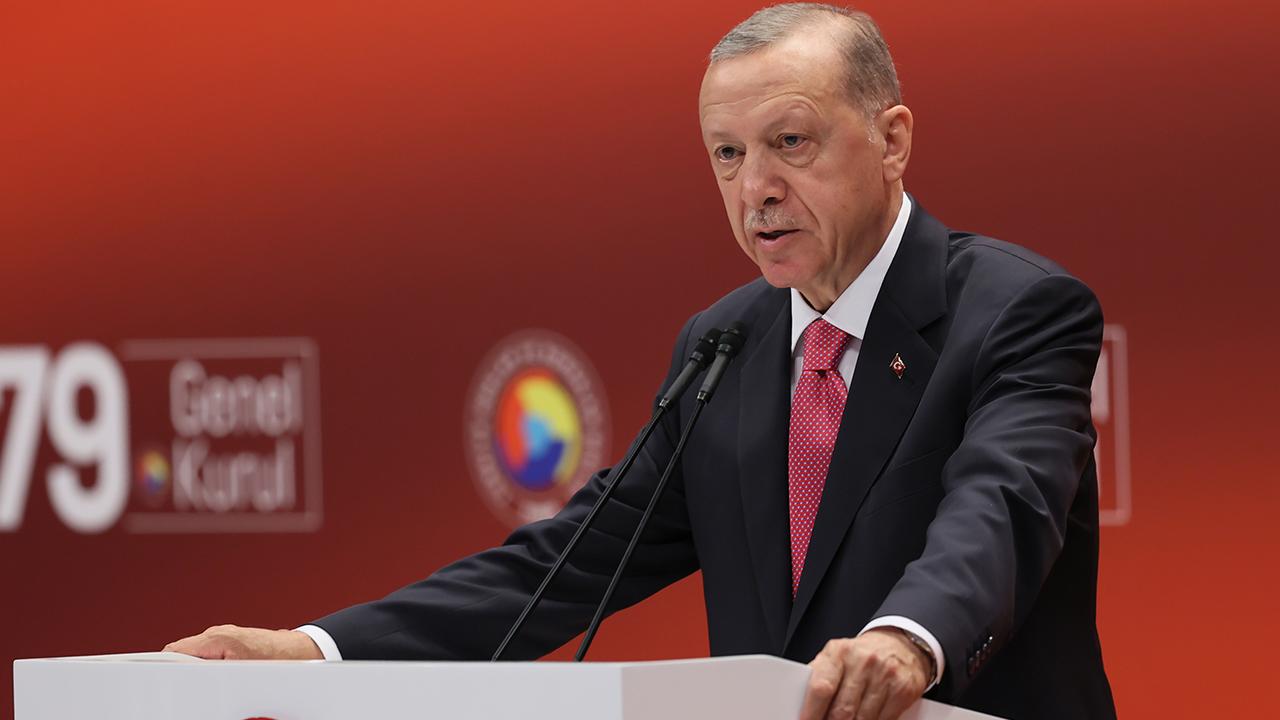 Cumhurbaşkanı Erdoğan: Vize sorununu çözeceğiz