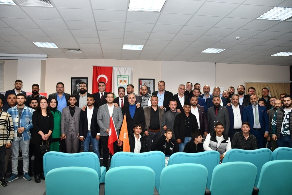 Roman Dernekleri Erdoğan’a desteklerini İznik’ten ilan ettiler Roman Dernekleri Erdoğan’a desteklerini İznik’ten ilan ettiler