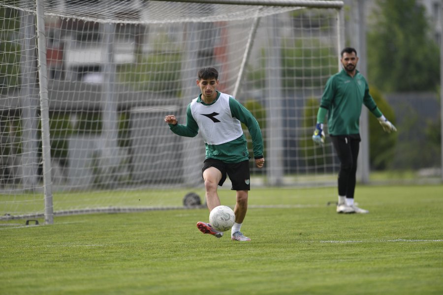 Bursaspor’da Somaspor maçı hazırlıkları başladı Bursaspor’da Somaspor maçı hazırlıkları başladı