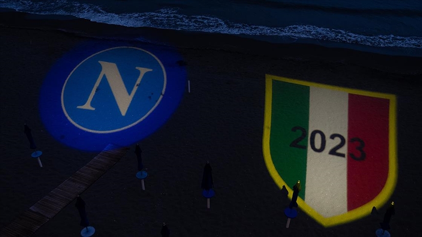 33 yıl sonra gelen şampiyonluk İtalya’da manşetlerde