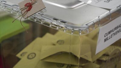 Yurt dışında kaç kişi oy kullandı? YSK açıkladı