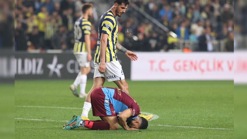 PFDK’dan Samet Akaydin kararı Türkiye Futbol Federasyonu (TFF) Profesyonel Futbol Disiplin Kurulu (PFDK), Fenerbahçeli