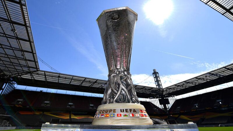 Avrupa Ligi’nde şampiyon belli oluyor Futbolda daha önce UEFA Kupası, sonrasında UEFA Avrupa Ligi olarak