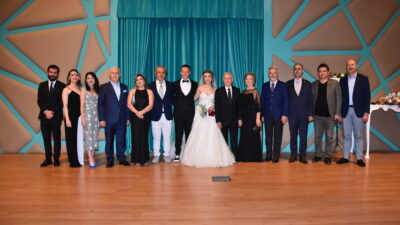 Bursa’da Uyruk ve Akova ailelerini birleştiren düğün