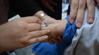 Son yıllarda artan kızamık vakalarını önlemede en etkili yöntem aşı