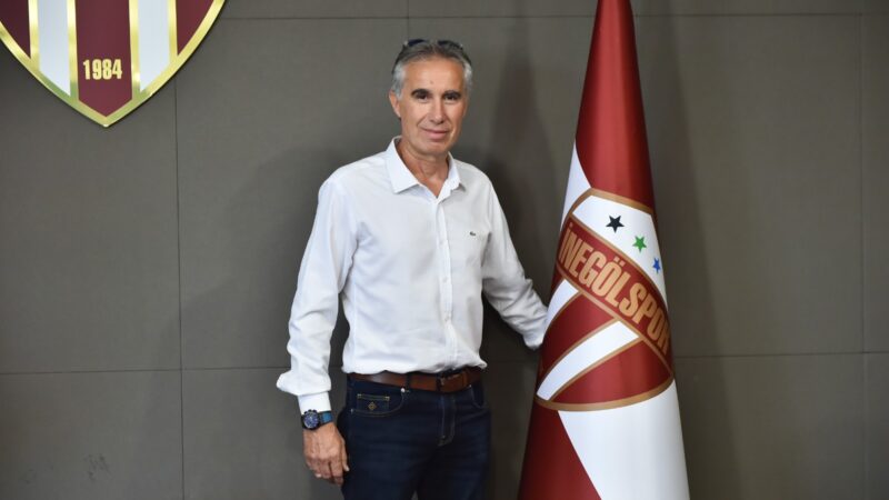 2.Lig’deki Bursa takımı yeni hocasını açıkladı! Yeni sezonda iddialı olmak isteyen İnegölspor, teknik direktör Murat Yoldaş