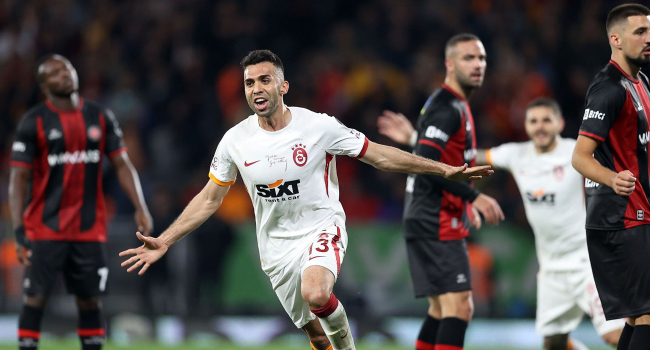 Galatasaray’da bir ayrılık daha