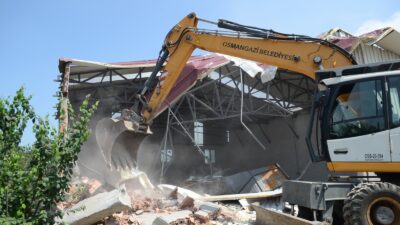 Osmangazi’de tarım arazilerindeki kaçak yapılar mercek altında