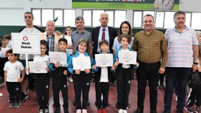 Osmangazi’de minik raketler sertifikalarını aldı