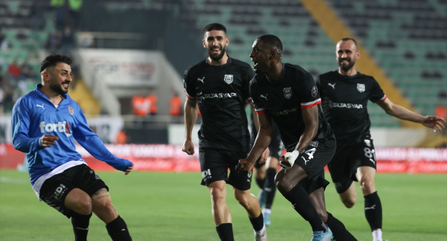 Süper Lig’e yükselen son takım belli oldu Süper Lig’e yükselen son takım belli oldu