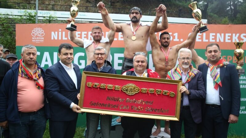 61. Çalı Güreşleri’nin başpehlivanı İsmail Koç Nilüfer Belediyesi tarafından düzenlenen 61. Geleneksel Tarihi Çalı Güreşleri, kıyasıya