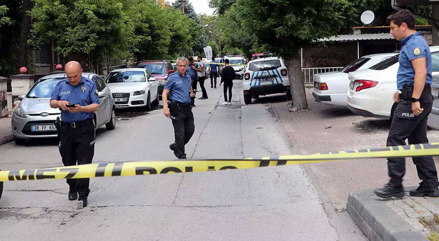 Mali müşavire sokak ortasında silahlı saldırı