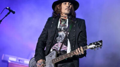 Johnny Depp’in doğum günü partisine ünlü akını