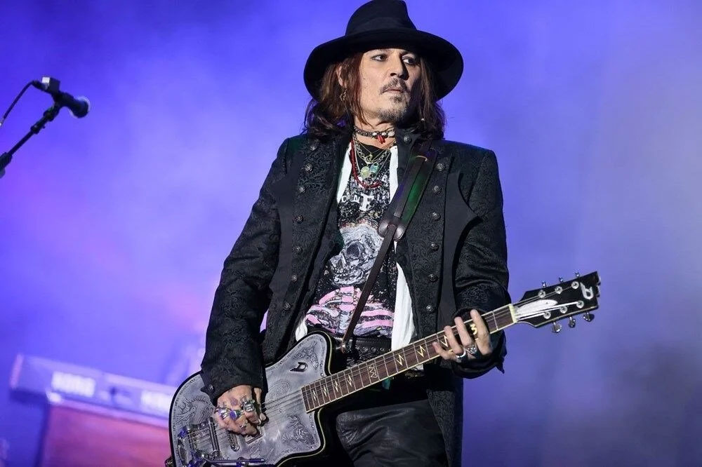 Johnny Depp’in doğum günü partisine ünlü akını