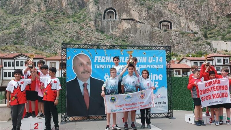 İnegöllü Sporcular Dünya Şampiyonası’nda ‘’İnegöl Spor Şehri’’ diyerek gençlere verdiği önemle birlikte sporcu yetiştirmeye