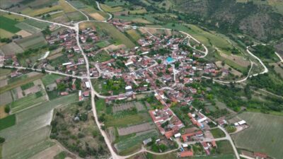 İnegöl’de Çavuşköy Mahallesi’nin altyapı ve parke taş kaplamaları tamamlandı