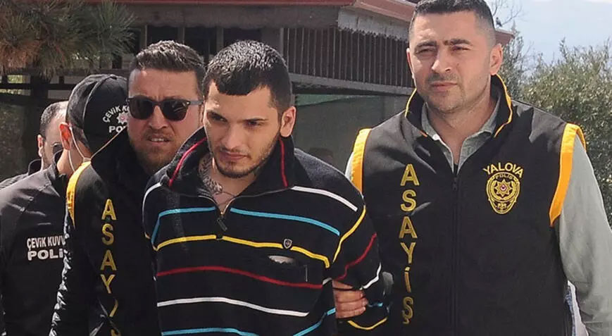 Aynı kıza aşık olan arkadaşının boğazını kesti! ‘Ufacık çizik, kan kaybından öldü’