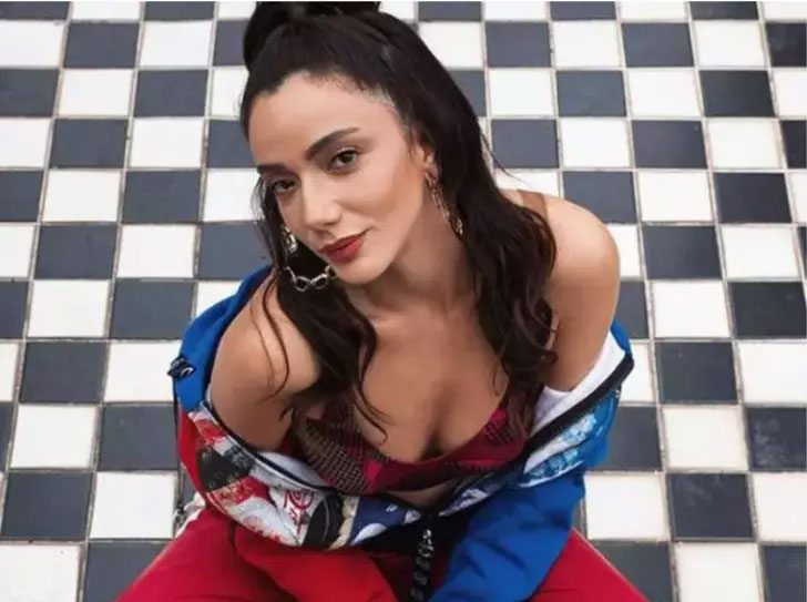 Öykü Gürman evleniyor! Düğün tarihini açıkladı