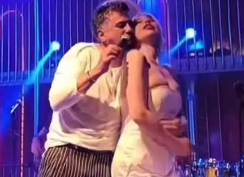 Yalı Çapkını sezon finali partisinde samimi anlar!