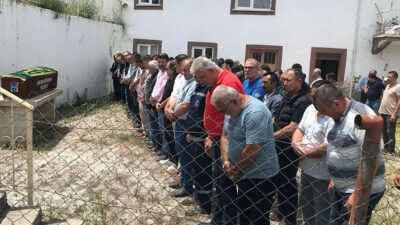 Yeğeni tarafından arazi kavgasında öldürdüğü amca, toprağa verildi