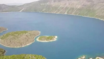 Dünyanın en büyük ikinci krater gölü! Turizme açıldı