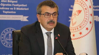 Bakan Tekin: Okullar açılmadan deprem öncesi koşullara kavuşacağız