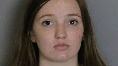 3 aylık bebeğini pitbull ile aynı odada bıraktı! Çığlık seslerini duyup geri geldiğinde çok geçti…