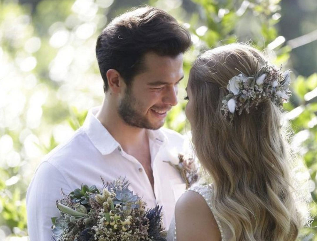 Ünlü oyuncu baba oluyor