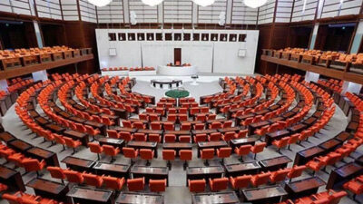 AK Parti Meclis grup yönetimi belli oldu