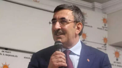 Cumhurbaşkanı Yardımcısı Yılmaz, Azerbaycan Başbakanı ile görüştü