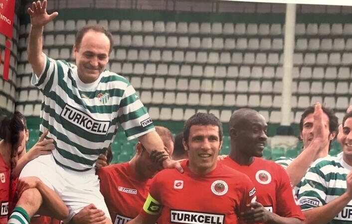 TFF’den Bursaspor efsanesi Vahit Doğan için başsağlığı mesajı Türkiye Futbol Federasyonu, Bursaspor'un efsane ismi Vahit Doğan için başsağlığı