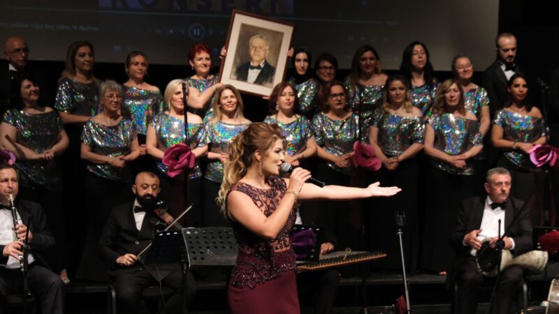 Diva Sanat Derneği ‘Kelebek Çocuklar’ için sahne aldı Bursa’da farkındalık anlamında yaptığı etkinliklerle sesini bir çok yere duyurmayı