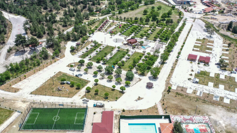 Bursa’ya yeni Millet Bahçesi Cumhurbaşkanı Recep Tayyip Erdoğan'ın, Türkiye Çevre Haftası dolayısıyla açılışını gerçekleştirdiği