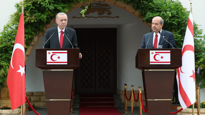 Cumhurbaşkanı Erdoğan’dan Kıbrıs mesajı… Cumhurbaşkanı Recep Tayyip Erdoğan KKTC ziyareti kapsamında mevkidaşı Ersin Tatar
