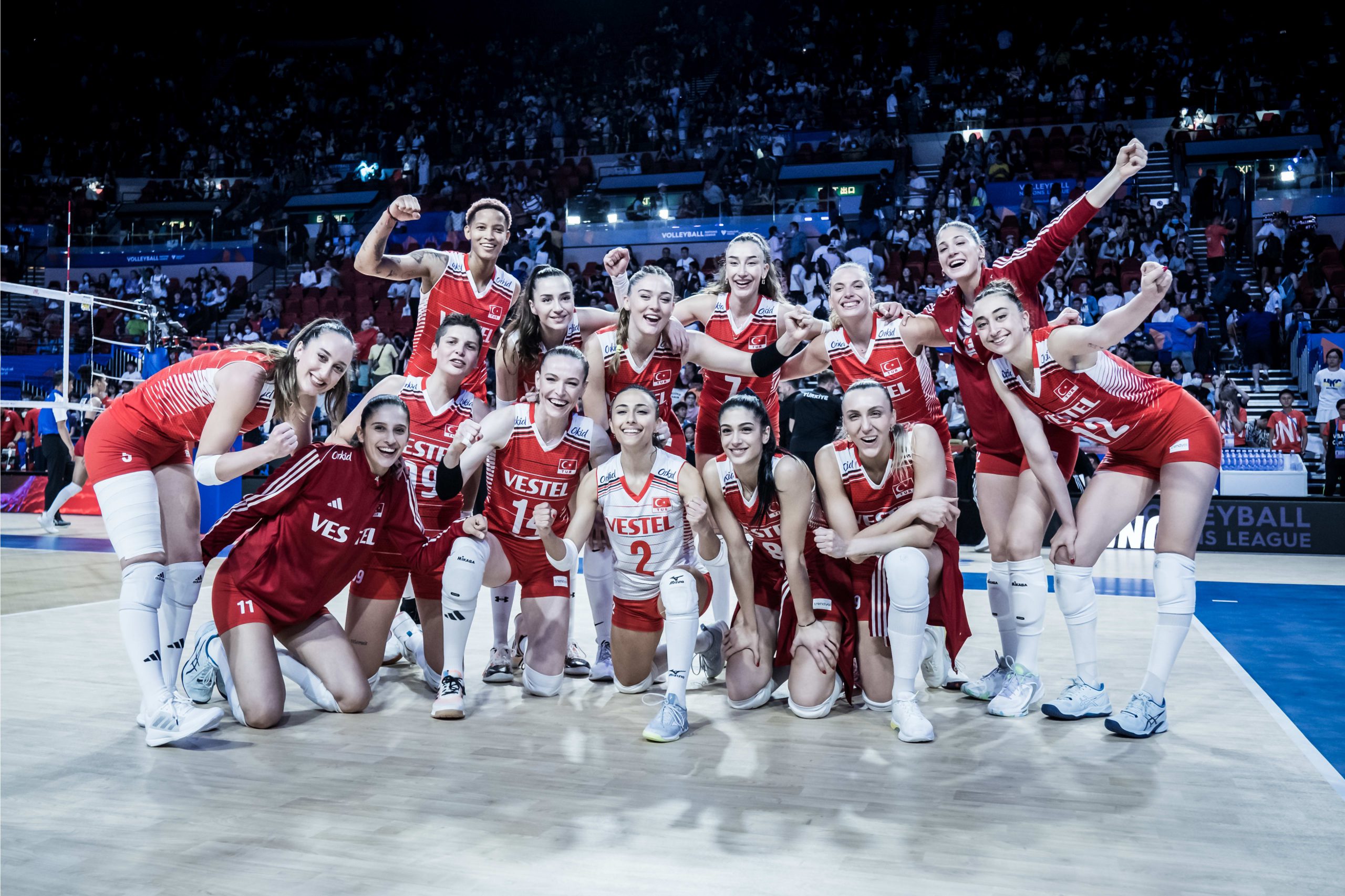 AA 20230618 31462096 31462092 VOLEYBOL FIVB KADINLAR MILLETLER LIGI