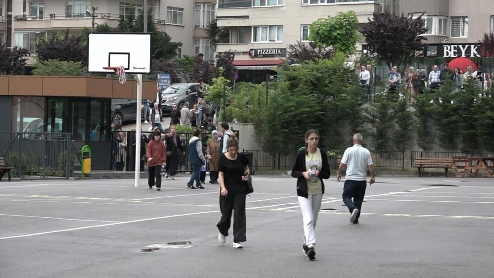 Bursa’da LGS heyecanı başladı Bursa’da LGS heyecanı başladı