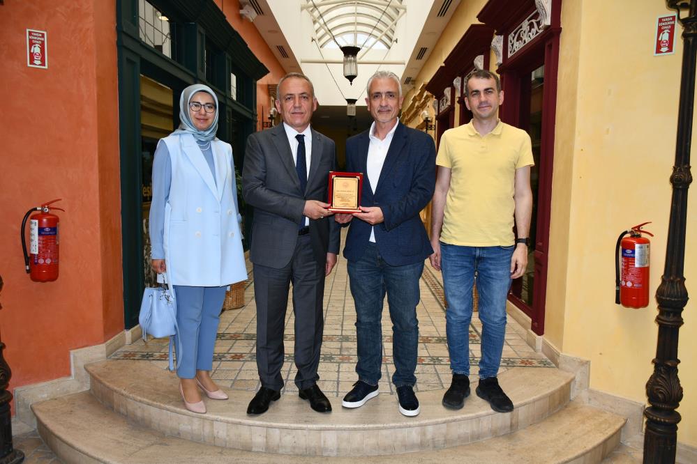 Yeşim’e anlamlı ziyaret Yeşim’e anlamlı ziyaret