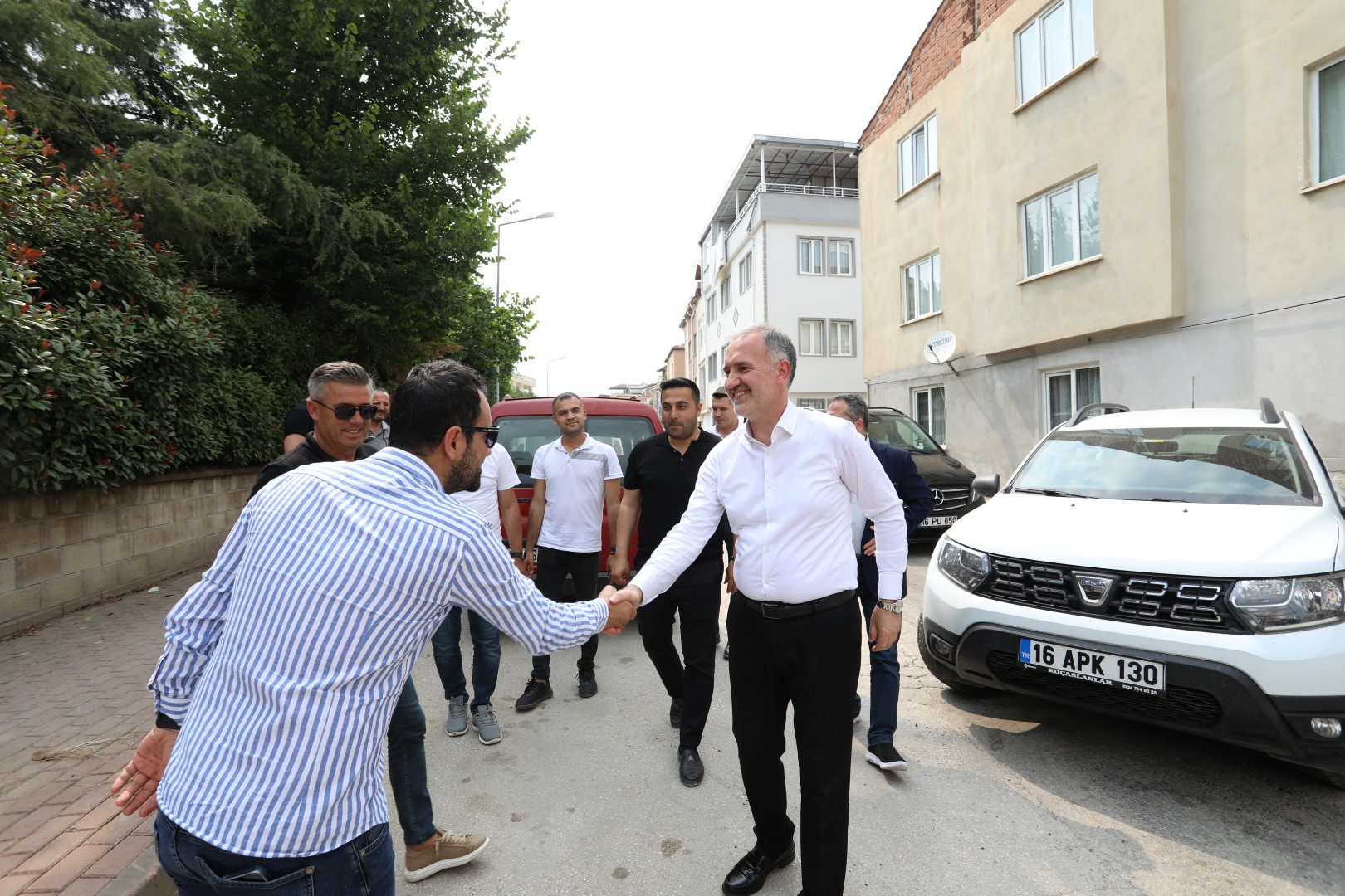 Park Caddesinin Asfaltı Yenileniyor Park Caddesinin Asfaltı Yenileniyor