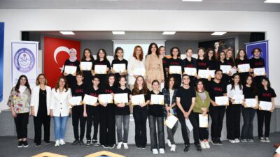 Örnek projede sertifika heyecanı