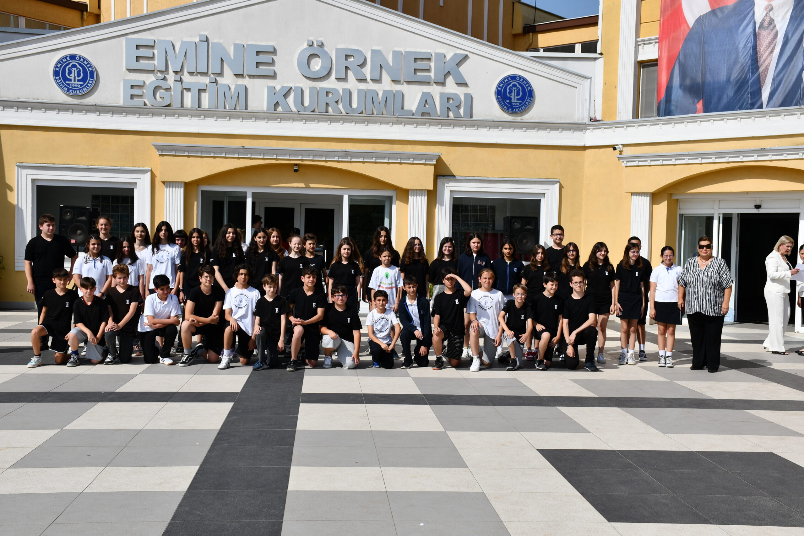 6. ve 7. sınıf öğrencilerinden Almanca-Fransızca uluslararası diplomalar 6. ve 7. sınıf öğrencilerinden Almanca-Fransızca uluslararası diplomalar