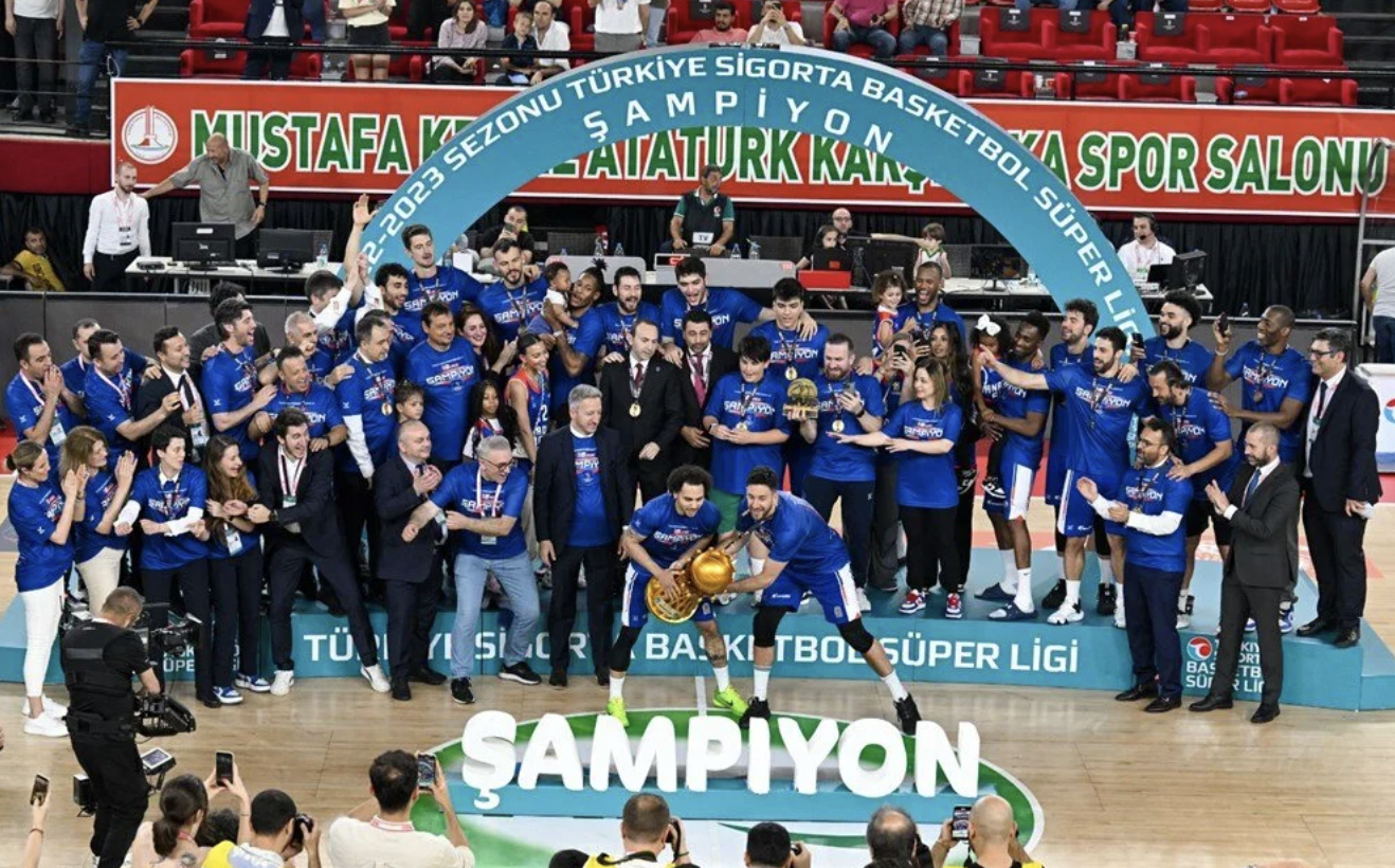 Türkiye Basketbol Süper Ligi’nde şampiyon belli oldu Türkiye Basketbol Süper Ligi’nde şampiyon belli oldu