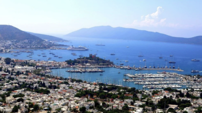 Nüfusu 190 bin olan bu ilçe bayramda 1 milyon kişiyi aştı!